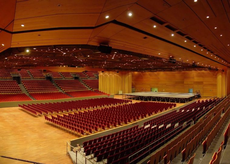 Grand Hall in the Saarlandhalle in row seating with view from block B